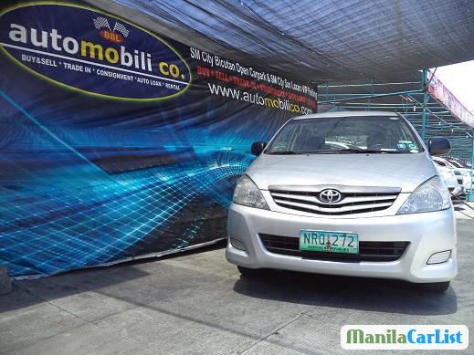Toyota Innova Manual 2010 - image 2