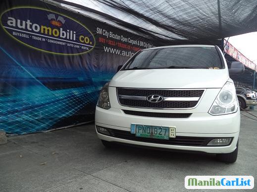 Hyundai Starex Automatic 2011