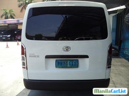 Toyota Hiace Manual 2010