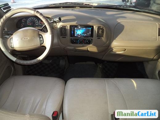Ford Expedition Automatic 2000
