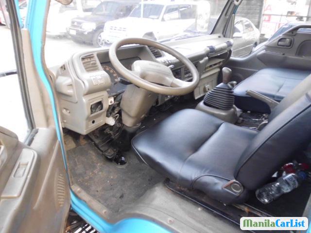 Isuzu Elf Manual 1999 - image 3