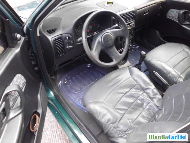 Volkswagen Polo Manual 1999 - image 3