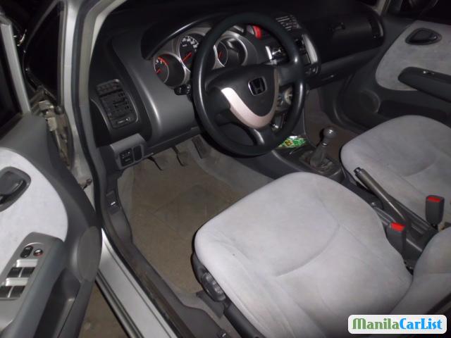 Honda City Manual 2008 - image 3
