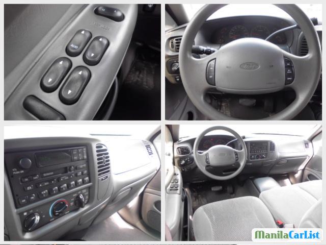 Ford Expedition Automatic 1999 in Metro Manila
