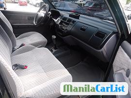 Toyota Revo Automatic 2001 - image 3