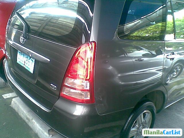 Toyota Innova Automatic 2006 in Metro Manila