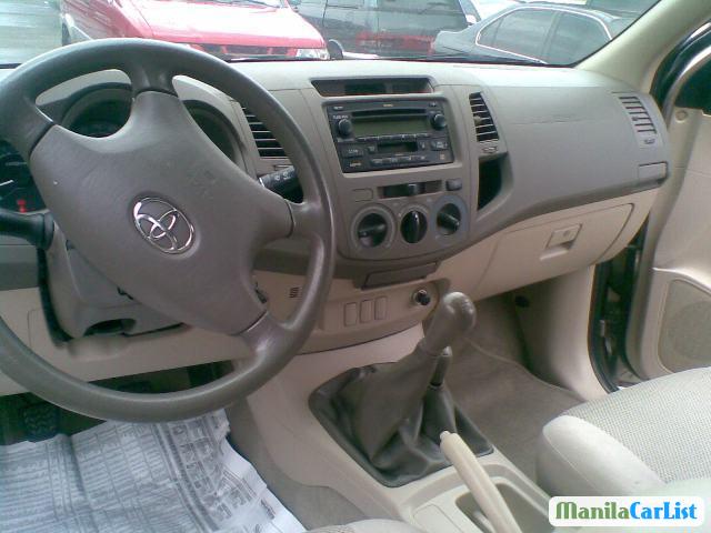 Toyota Hilux Manual 2007 in Metro Manila