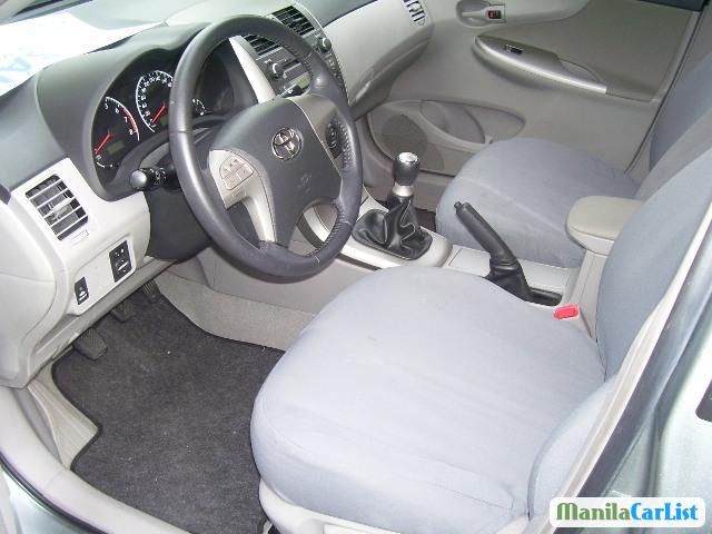 Toyota Corolla Manual 2009 - image 3