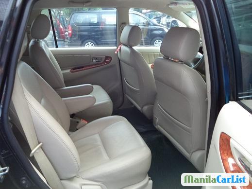 Toyota Innova Automatic 2006 in Metro Manila