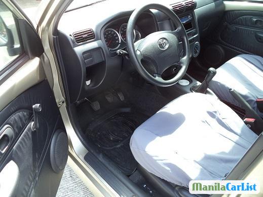 Toyota Avanza Manual 2011 in Metro Manila