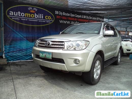 Toyota Fortuner Automatic 2010 in Metro Manila