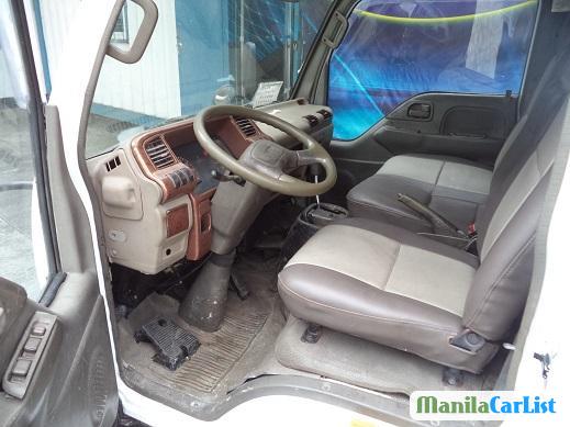 Isuzu Automatic 2014 in Metro Manila