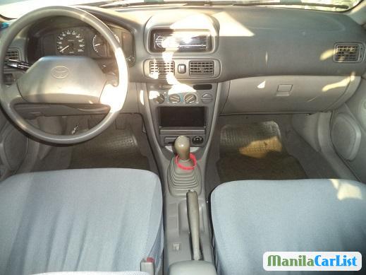 Toyota Corolla Manual 2004 - image 3