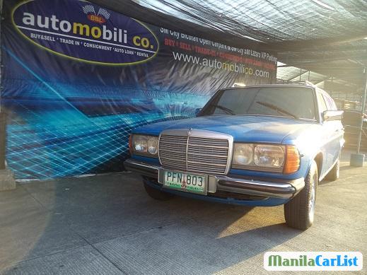 Mercedes Benz C-Class Automatic 1981 in Metro Manila