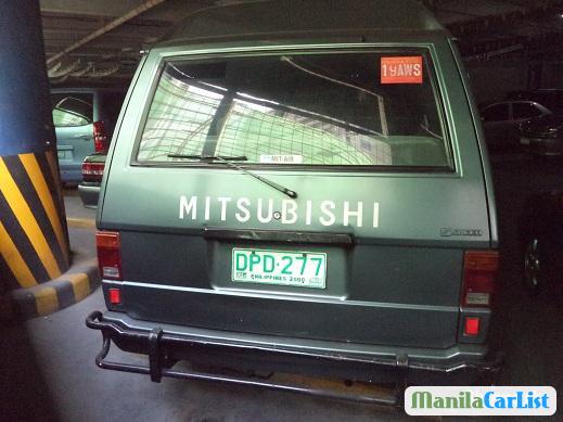 Mitsubishi L300 Manual 1995 - image 3