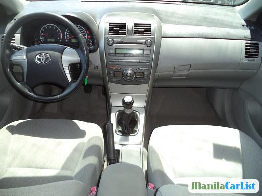 Toyota Corolla Manual 2010 in Metro Manila