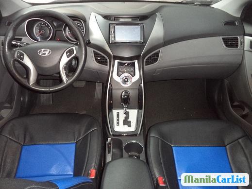 Hyundai Elantra Automatic 2011 - image 3