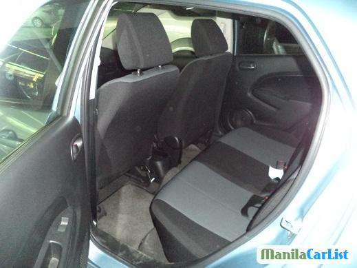 Mazda Mazda2 Manual 2011 - image 3