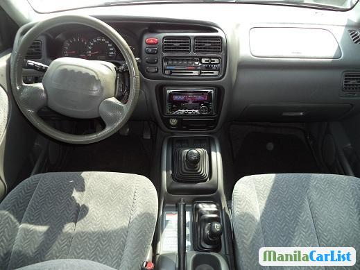 Suzuki Vitara Manual 2002 - image 3