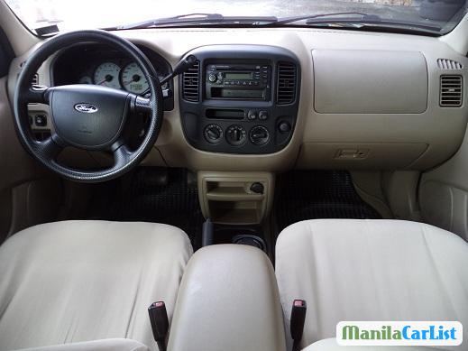 Ford Escape Automatic 2005 - image 3