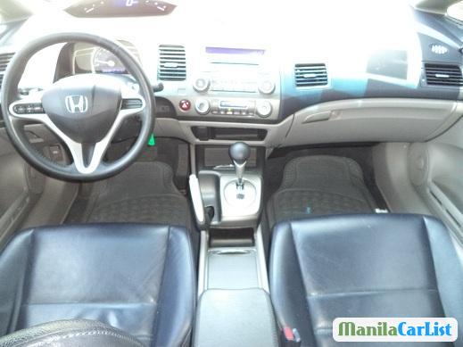 Honda Civic Automatic 2010 - image 3
