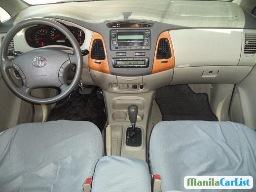 Toyota Innova Automatic 2010 in Metro Manila