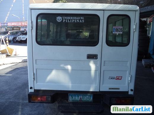 Mitsubishi L300 Manual 2008 - image 3