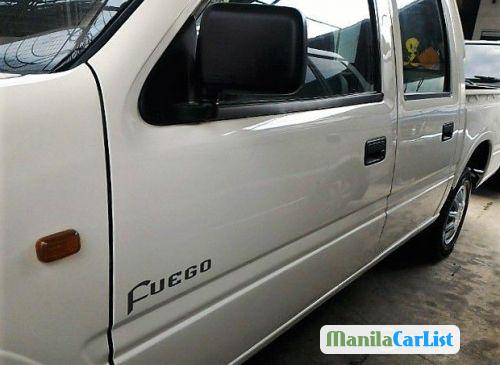 Isuzu Manual 2004 in Metro Manila