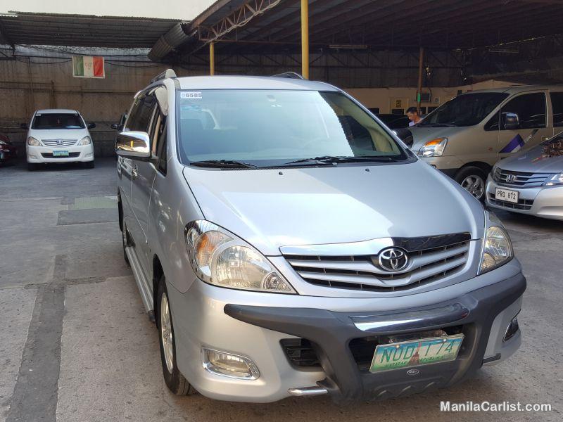 Toyota Innova Automatic 2010 in Metro Manila
