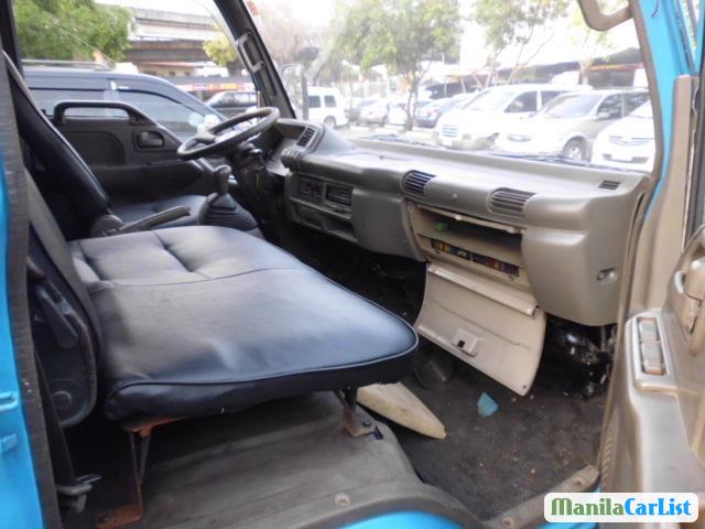 Isuzu Elf Manual 1999 - image 4