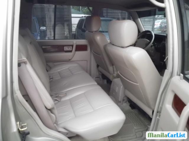 Isuzu Trooper Automatic 2002 - image 4