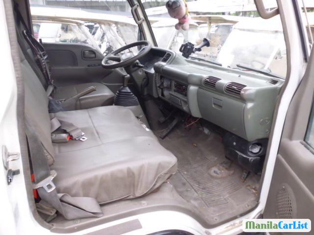 Isuzu Elf Manual 1996 - image 4