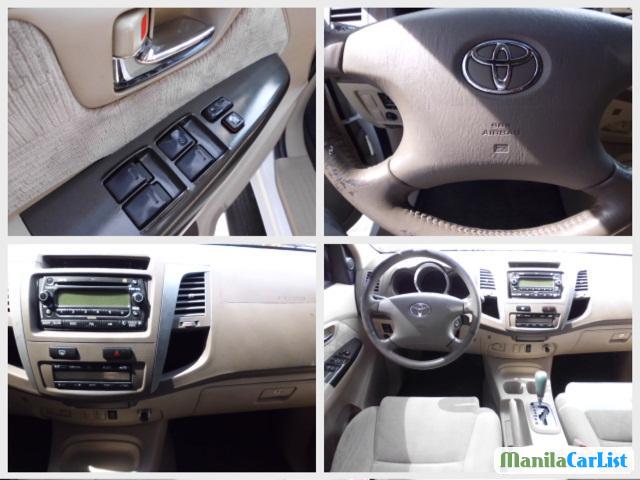Toyota Fortuner Automatic 2006 - image 4