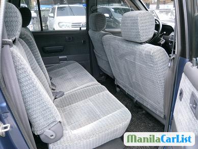 Toyota Revo Automatic 2000 - image 4