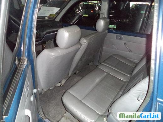 Toyota Revo Manual 2002 - image 4