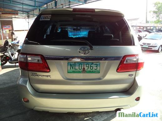 Toyota Fortuner Automatic 2009 - image 4