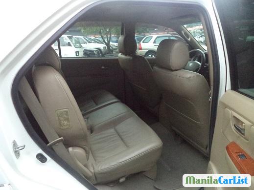 Toyota Fortuner Automatic 2010 - image 4