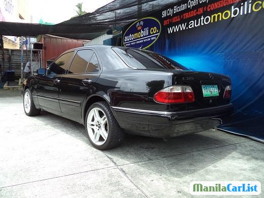 Mercedes Benz E-Class Automatic 1997 - image 4