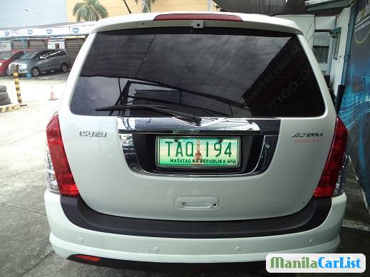 Isuzu Alterra Automatic 2011 - image 4