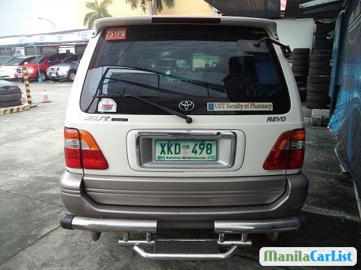 Toyota Revo Manual 2003 - image 4