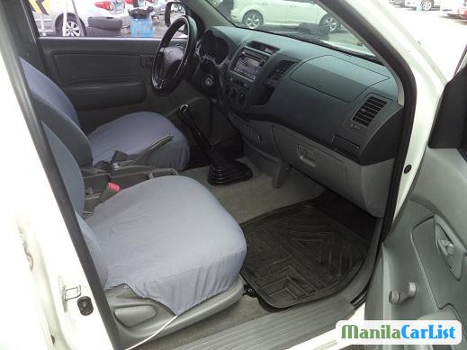 Toyota Hilux Manual 2009 in Philippines