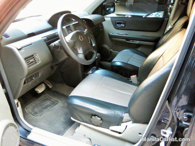 Nissan X-Trail Automatic 2010 - image 4