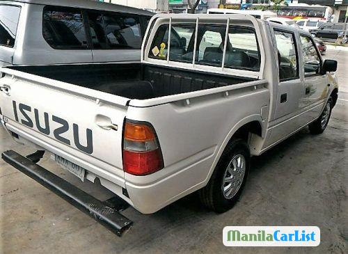 Isuzu Manual 2004 - image 5