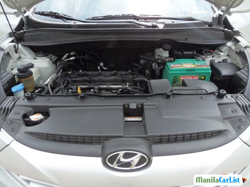 Hyundai Tucson Automatic 2010 - image 9