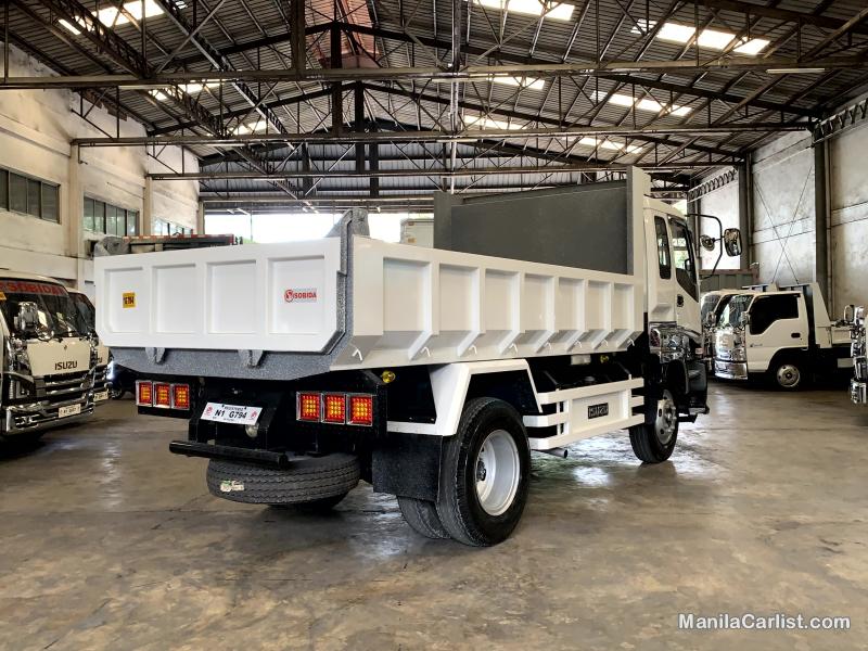 Isuzu Manual 2023 in Metro Manila