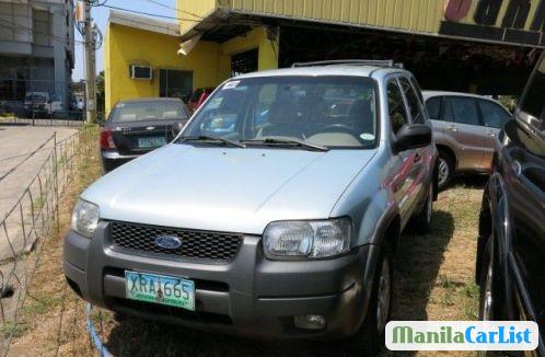 Pictures of Ford Escape 2004