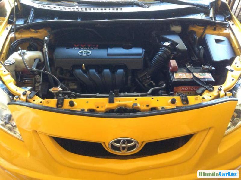 Toyota Corolla Automatic - image 4