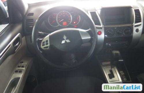 Mitsubishi Montero Sport Automatic 2010