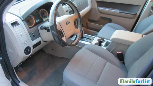 Ford Escape Automatic 2009 - image 2