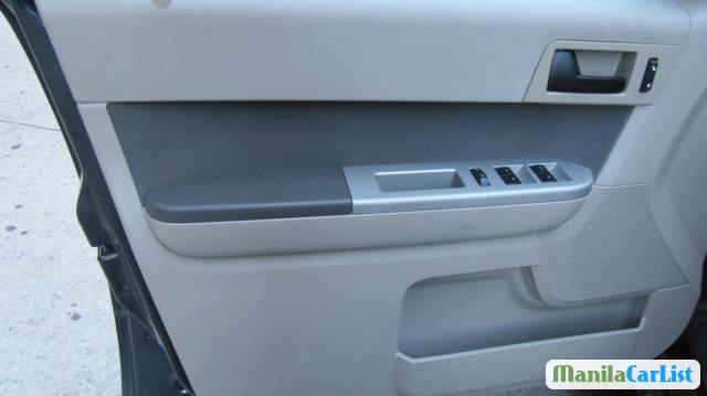 Ford Escape Automatic 2009 - image 3